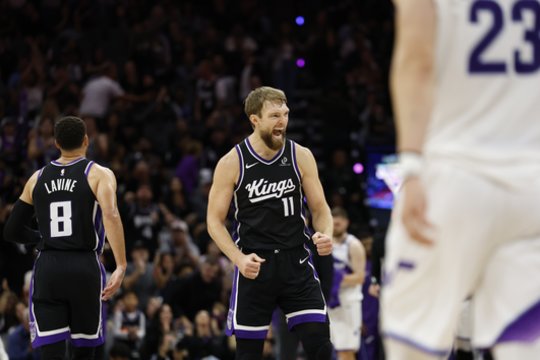 Smagus sezono startas: D. Sabonis lemiamu metimu išplėšė pergalę