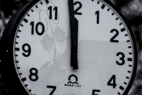 Vaistininkė patarė, ką geriausia daryti persukus laikrodžius: poveikį jausime mažiau