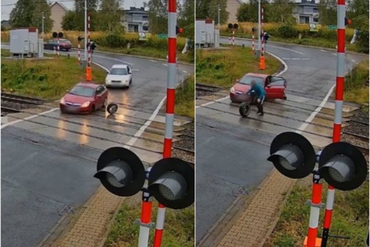 Ant geležinkelio pervažos – siaubinga situacija: vairuotojai tik per plauką pavyko išvengti tragedijos