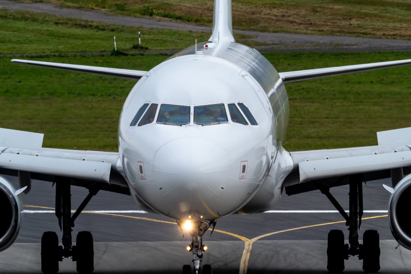 Šios nakties nuostoliai Lietuvos oro uostams – bent 17 tūkst. eurų.<br>V.Ščiavinsko nuotr.