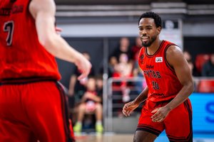 Nuostabiai po traumos sugrįžęs J. Hardingas nukalė dar vieną „Ryto“ pergalę