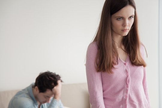 Skyrybų teisininkė atskleidė, kokie du sakiniai iš karto parodo, kad santuoka baigta