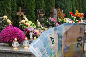 Skandalas dėl neteisėtų kapinių rinkliavų: gyventojai galės susigrąžinti už tai sumokėtus tūkstančius