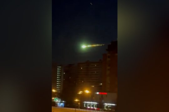 Panika Maskvoje: fiksuojami skrendantys objektai ir sprogimai