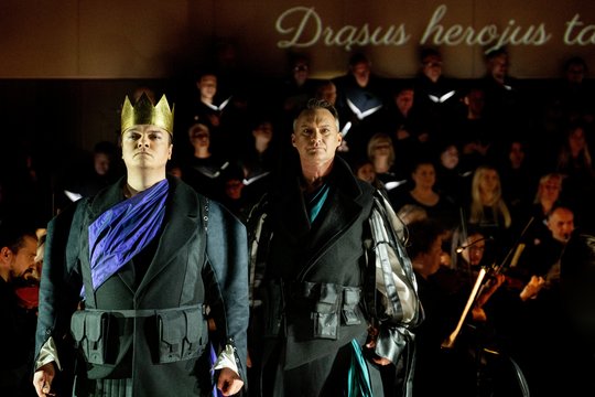 Pakartojimo nebus: dovanojamas „Makbetas“ po atviru dangumi