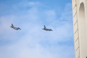 K. Starmerio vizito metu Turkija tikisi susitarti dėl naikintuvų „Eurofighter“ įsigijimo