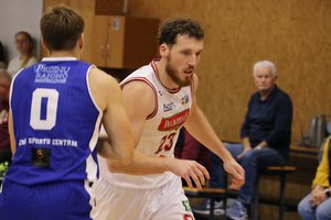 Joniškio „Delikateso“ žaidėjo proto užtemimas: po mačo užsipuolė varžovą ir sulaužė jam pirštą