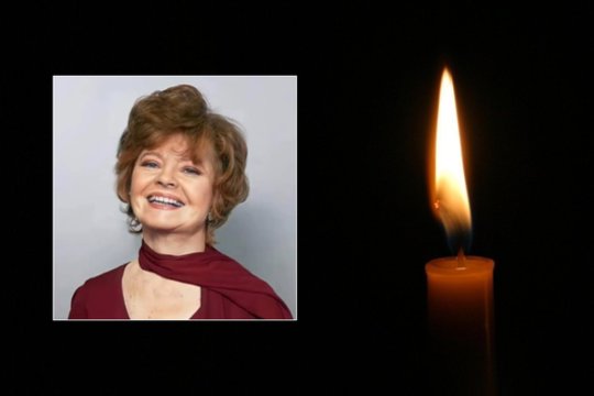 Mirė britų kino legenda Prunella Scales