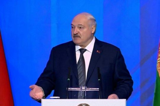 A. Lukašenka lieja pagiežą ant Lietuvos: šalį vadina menka, o incidentą laiko beprotiška afera