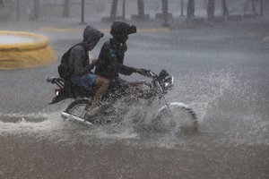 Dar neregėtas uraganas smogė Jamaikai: pranešama apie pirmąsias aukas, baiminamasi blogiausio