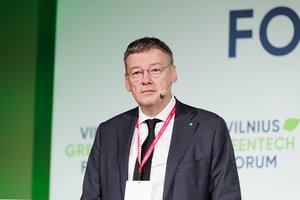 V. Janulevičius prabilo apie neišvengiamą energetinį lūžį, kurį pamatysime jau greitai: tokio civilizacinio šuolio dar nematėme