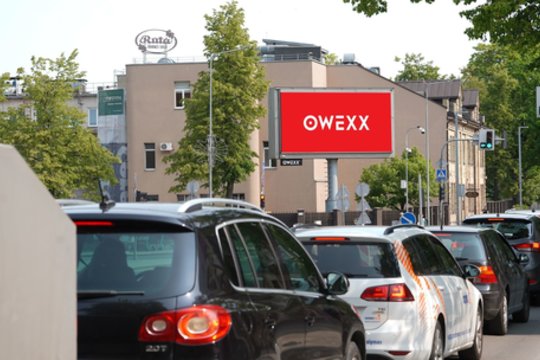 Didžiausias Baltijos šalyse lauko ekranų tinklas OWEXX: lauko ekranai Šiauliuose