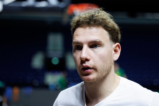 Traumas patyrusiems kurtiesiems krepšininkams – jautri R. Jokubaičio žinutė