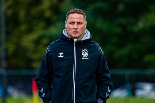 K. Jasaičio įspūdžiai po merginų U19 futbolo rinktinės pasirodymo Čekijoje: „Rodėme charakterį ir nenuleidome galvų“
