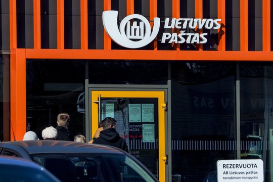 Geriau pasitikrinkite: skelbia, kaip per Vėlines dirbs Lietuvos paštas