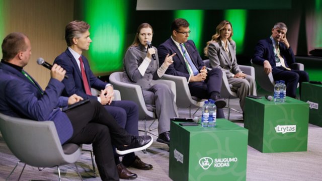 Akcentuoja ryškius pokyčius užtikrinant saugumą: kartais spaudimas duoda rezultatą