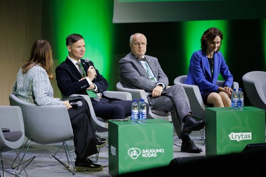 Atkreipė dėmesį į Lietuvoje nutylimą problemą: „Esame priklausomi“