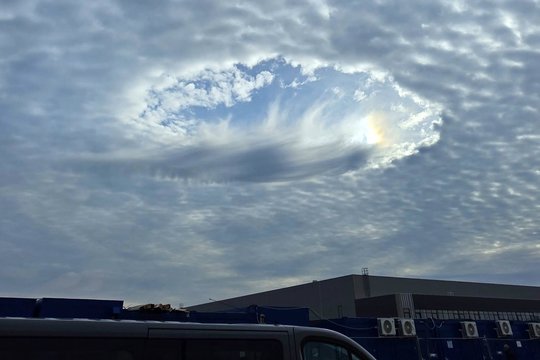 Virš Lietuvos – įspūdingas vaizdas: paaiškino, kas sukelia tokius dalykus