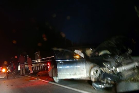 Trakų rajone – stiprus dviejų automobilių susidūrimas: avarijos kaltininkui nustatytas sunkus girtumo laipsnis