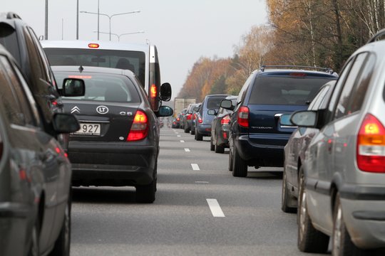 Šiuose keliuose bus leidžiama važiuoti greičiau: pokyčiai įsigalioja jau rytoj