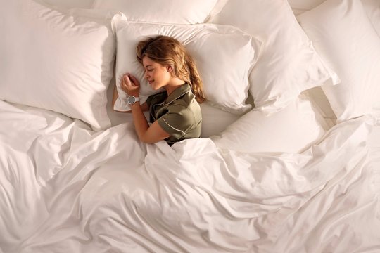 Laiko persukimas ir jo kaina: kaip viena papildoma miego valanda paveikia mūsų savijautą ir kaip to išvengti?