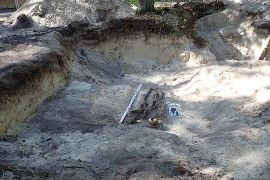Buvusioje sovietų kalinių stovyklos vietoje rasti aukų palaikai