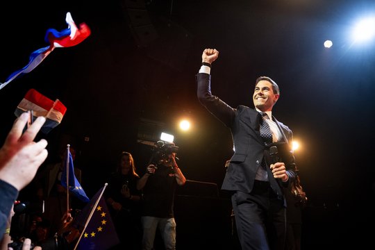 Žiniasklaida: Nyderlandų rinkimus laimėjo centristinė partija