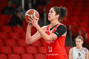 Vilniaus „Kibirkštis“ pasuko skirtingais keliais su legioniere