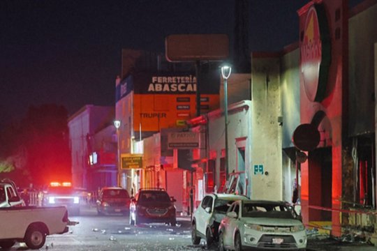 Mirusiųjų diena Meksikoje pažymėta kraupiu incidentu prekybos centre: žuvo 23 žmonės