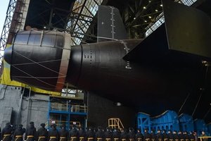 Rusija į vandenį nuleido povandeninį laivą, galintį gabenti branduoliniu ginklu apginkluotą droną