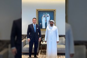 „Avia Solutions Group“ plėtra Dubajuje: G. Žiemelis susitiko su „Emirates Group“ vadovu
