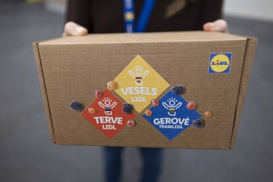 Darbuotojų sveikata – prioritetas: „Lidl Lietuva“ komandos nariams išdalins beveik 3 tūkst. vitaminų rinkinių
