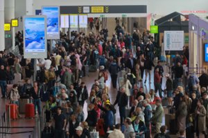 Briuselio oro uostas buvo vėl uždarytas: pastebėti dronai