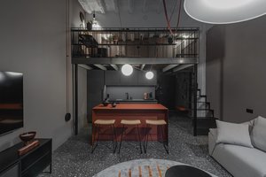 Šie nauji namai kvepia metalu, apelsinais ir Kaunu