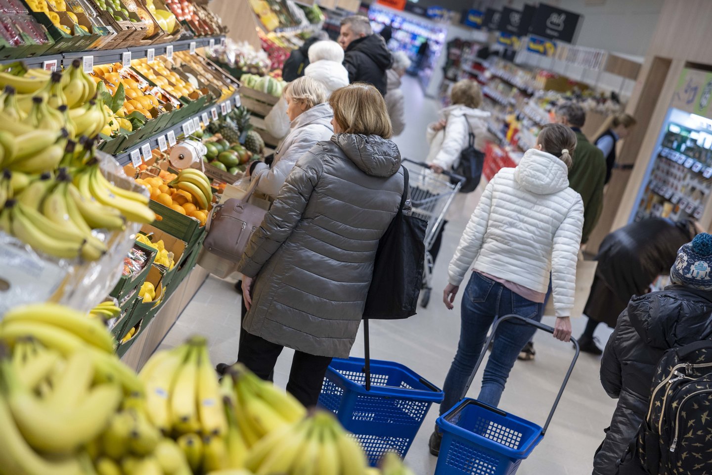 Prekybos tinklo „Lidl“ dažno vartojimo prekių krepšelis ir vėl buvo pigiausias tarp penkių didžiausių šalies prekybos tinklų.