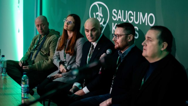 Pastebi, kad saugumo naujienos sulaukia vis mažiau dėmesio: atsakė, ar esame atsparūs propagandai