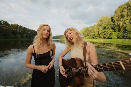 „Live on Water“ projekte – lyriškosios „Baltos varnos“: „Vanduo – nesuvaldomas kūrybinis įkvėpimas“