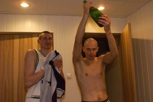 Kai LKL buvo laukiniai vakarai: Š. Marčiulionio keiksmai, G. Einikio 61 taškas ir klubai be pinigų