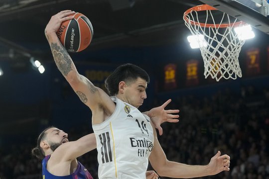 „El Clasico“ į vienus vartus: „Real“ šeimininkavo „Barcelona“ arenoje ir nugvelbė pergalę