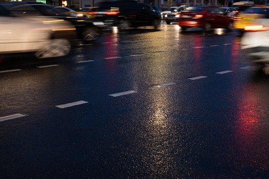 Lenkijoje 13-metis mynė greitkeliu į pasimatymą – viskas baigėsi netikėtu posūkiu