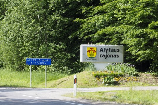 Alytaus rajono tarybos nariui D. Jakubavičiui „čekiukų“ byloje siūloma skirti 15 tūkst. eurų baudą