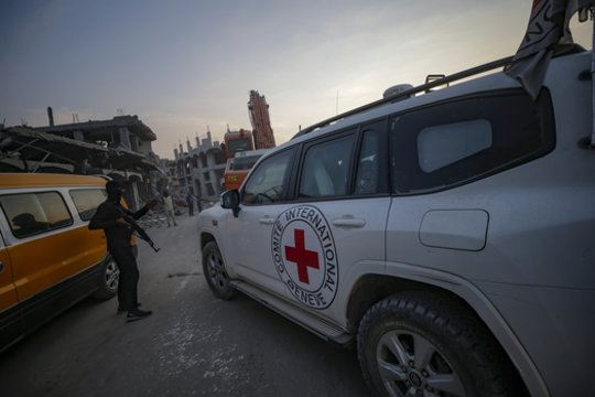 Izraelis identifikavo dar vieno įkaito kūną, šeimos laukia grąžinant dar penkis