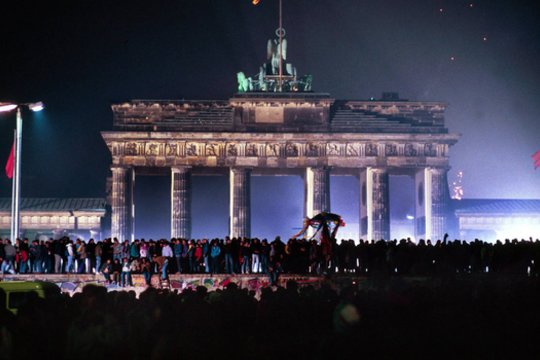 Berlyne minimos 36-osios Berlyno sienos griuvimo metinės