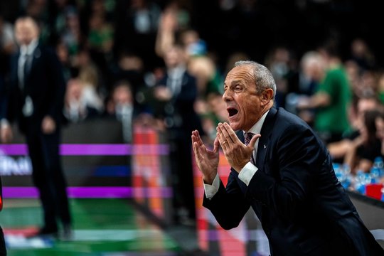 Iš Eurolygos pabėgti svarstančio klubo treneris pažėrė kritikos: „Turime didelę bėdą“