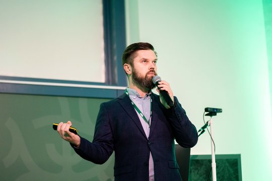 Kaip komunikuoti krizių metu: siūlo taikyti paprastą principą