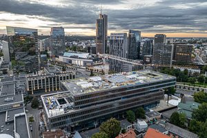 Žiniasklaida: „Hanner“ penkiais aukštais mažina Konstitucijos pr. planuojamo pastato aukštį