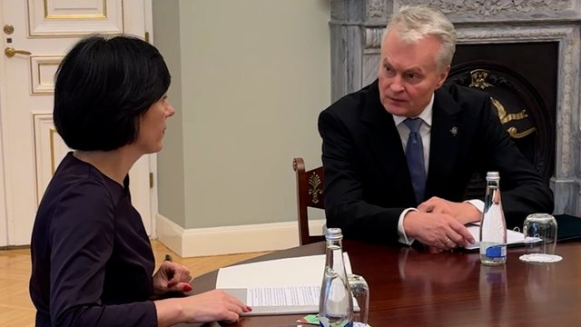 Prezidentūroje – G. Nausėdos ir į kultūros ministres deleguojamos V. Aleknavičienės susitikimas