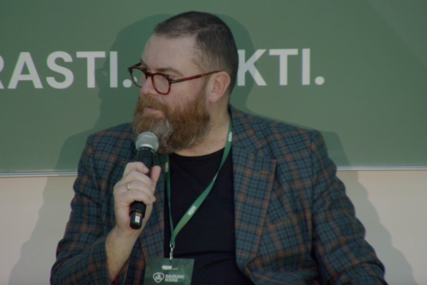 Diskusija „Ar JAV gins savo investicijas regione?“, jos metu įžvalgomis dalijosi dr. Agnia Grigas, ekonomistas Marius Dubnikovas ir komunikacijos ekspertas Mykolas Katkus.