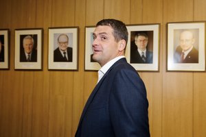 R. Žemaitaitis vėl kritikuoja K. Budrį: „Pastaruoju metu per daug sau leidžia“