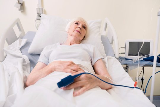 Europoje plinta gripo mutacija, pildosi niūri prognozė: „Tai yra pavojingesnis virusas“